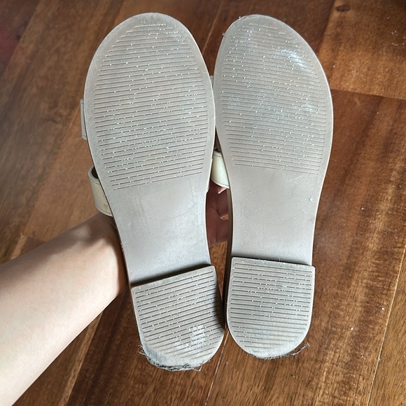 Steve Madden Sandals W5 - Picture 3 of 4